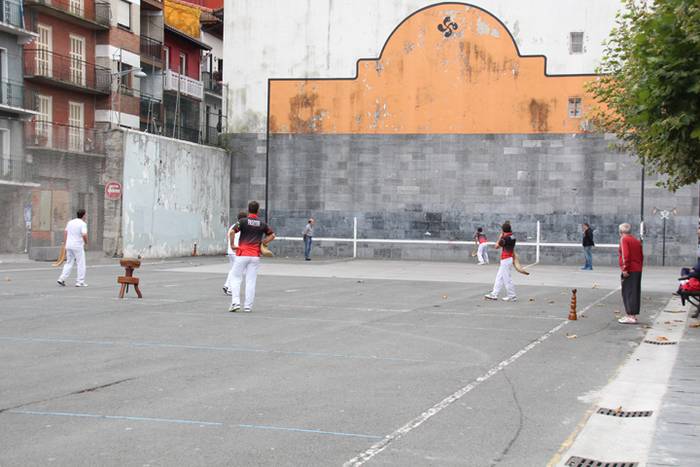 ENRIQUE ABRIL TXAPELKETA 201 22 1504445502086