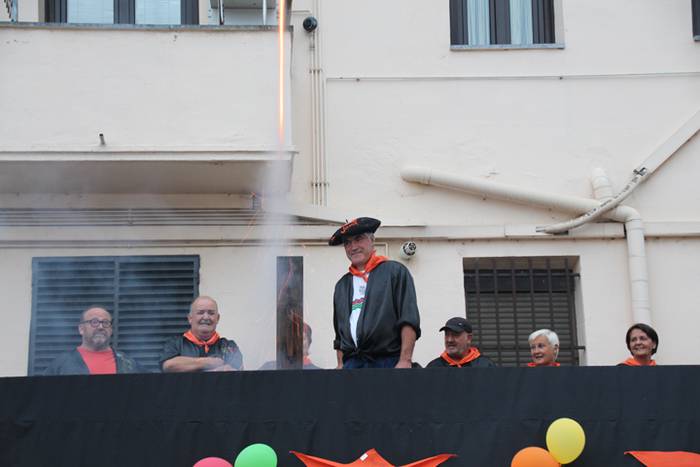 Elbarrenako festen hasiera 19 1473275754597