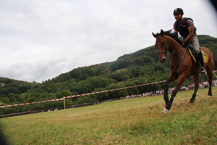 Zaldiak lasterka, gazteak desafioan 30 1472406696963