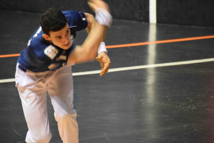 Jokin Altuna, buruz burukoan 20 1527458711286