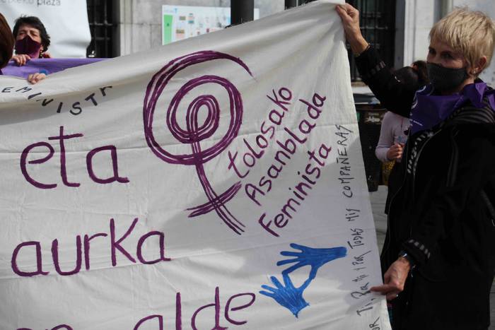 Emakumeen Mundu Martxa eskua 28 1613827689064