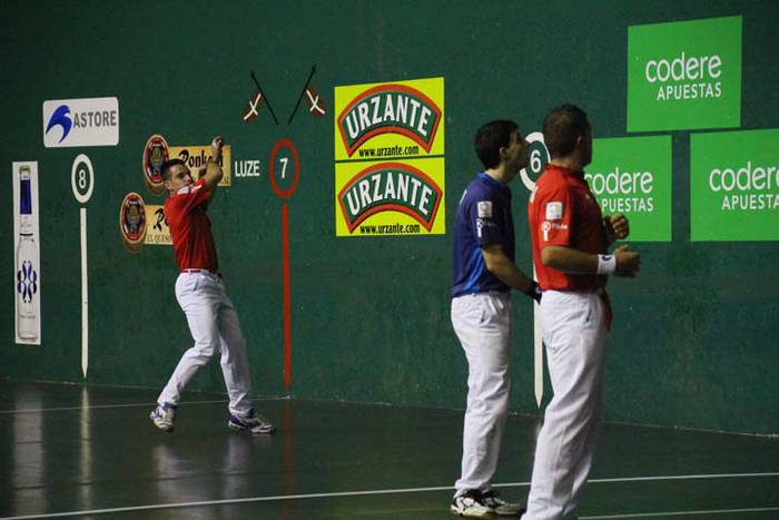 ALTUNA BINAKAKO TXAPELKETA 8 1512761252771