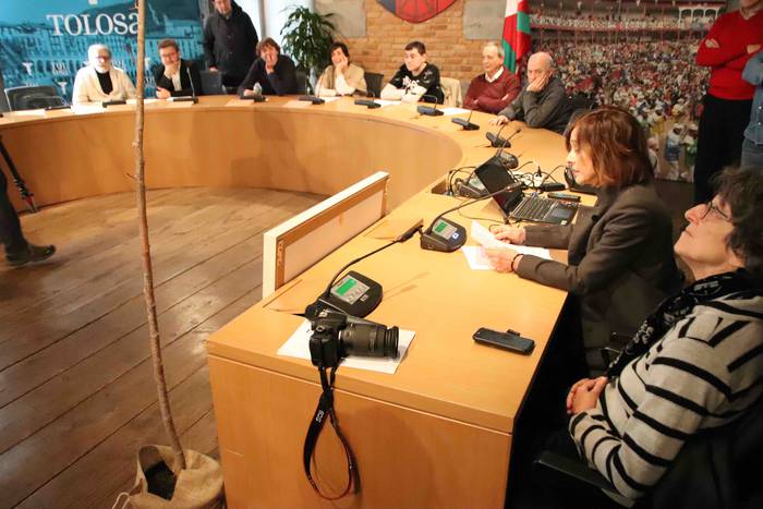 Antxon Elosegiri omenaldia 14 1550325691924