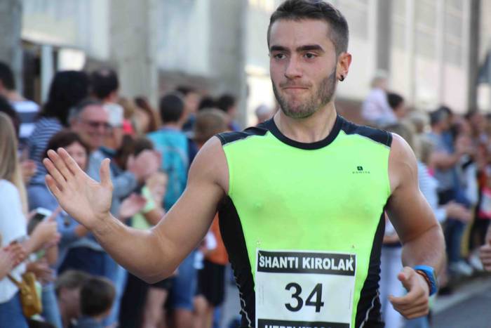 Hego haizeak airean eraman d 114 1539349147989