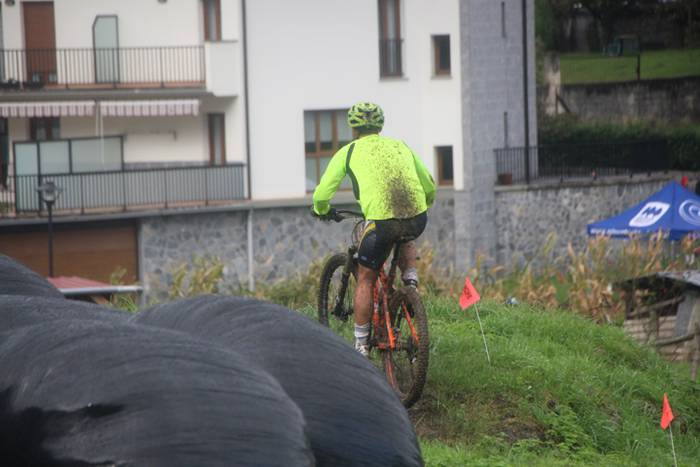 Jon Erguin eta Zuriñe Frutos 87 1508692224344