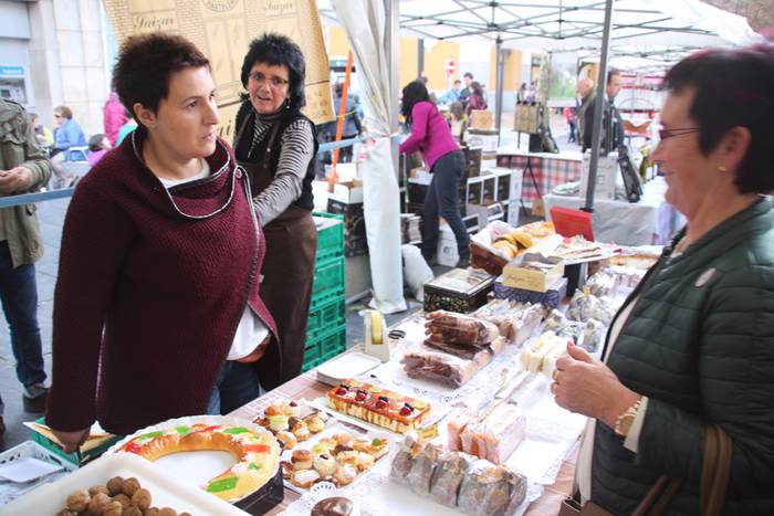 Tolosa Gabonetako Azoka berezia 2015 47 1450532631207