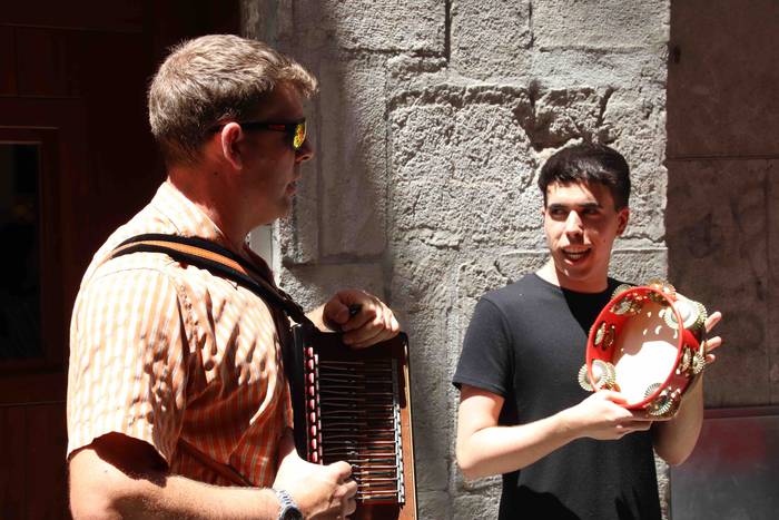 Triki hotsek alaitu dute Tol 35 1559490882952