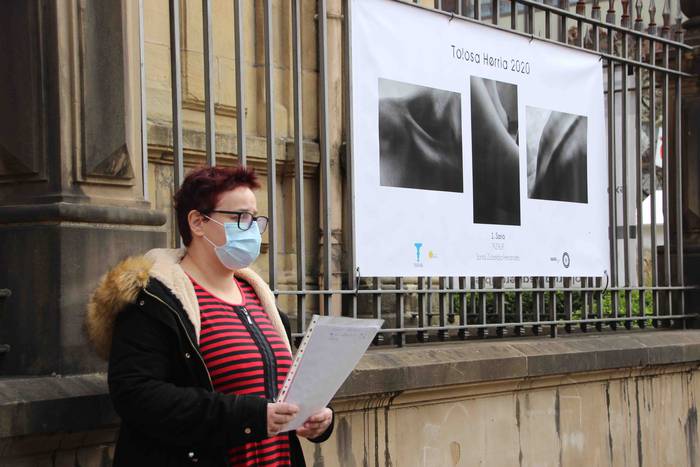 Sari nagusia 'Azala' izeneko 16 1606581800772