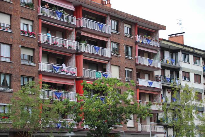 Bi suziri eta bi txistulari 23 1597052744603