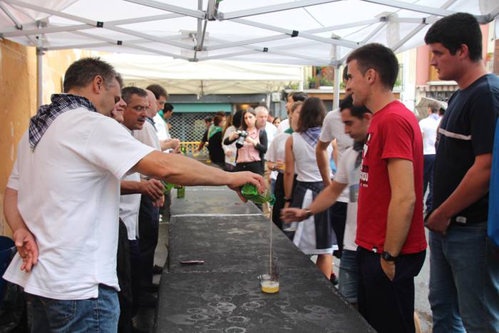 Euriak ere ez du oztopatzen  12 1501438204669