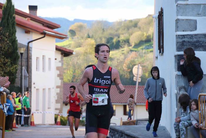 Alexander Ordeñana eta Zuriñ 100 1543079317900