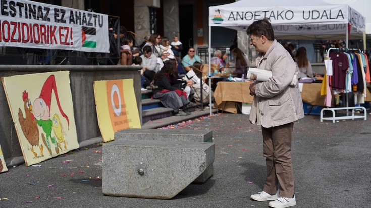 Azoka egin dute Anoetako Euskal Jaien bueltan