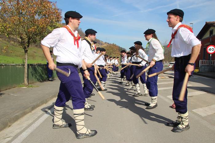 Talai dantzariak herrian zeh 7 1488122154360