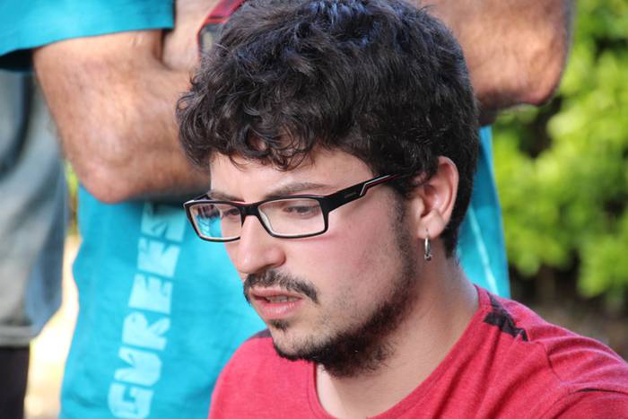 Erregeen bila, Larraulen 12 1470241258240