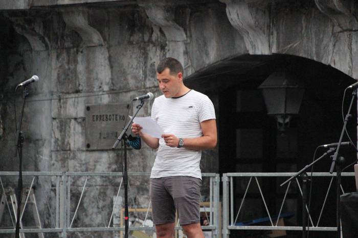 "Remirengatik" 18 1596275129896