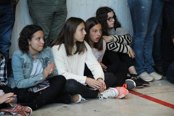 Erakustaldiz betetako arrats 61 1507490269890