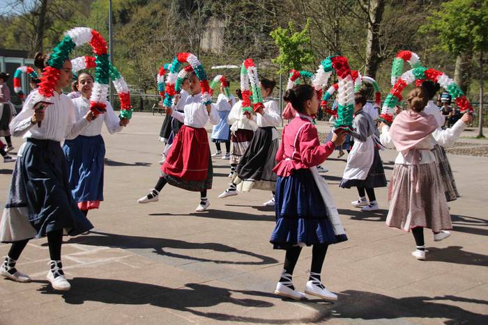 Villabona-dantzari-eguna-Oin 72 1553345939011