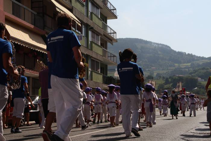 Danborra eta piparra, festar 43 1503577848603