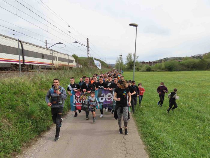 korrika, furgonetatik, Aizto 69 1649421644543