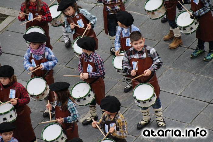 Zaldunita bezperako haur danborrada 89 1454785362778