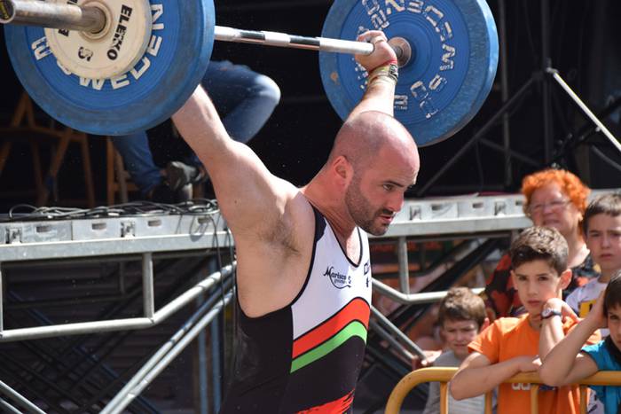 Festetan indarrak neurtzen 3 1528031653415