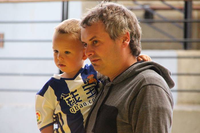 Helduak mahaiaren bueltan, e 22 1502640711792