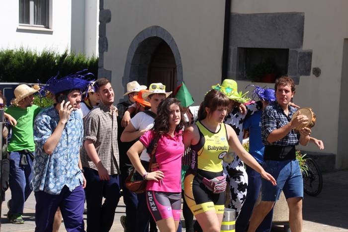 ADUNAKO JAIAK 2017. TXUPINAZ 36 1502544787636