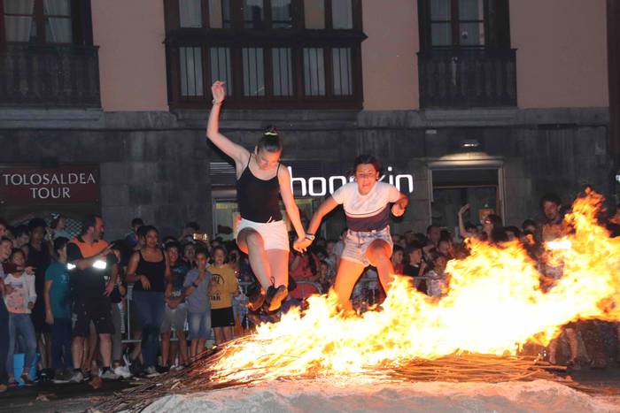 Suak argitu du urteko gaurik 16 1561330791246