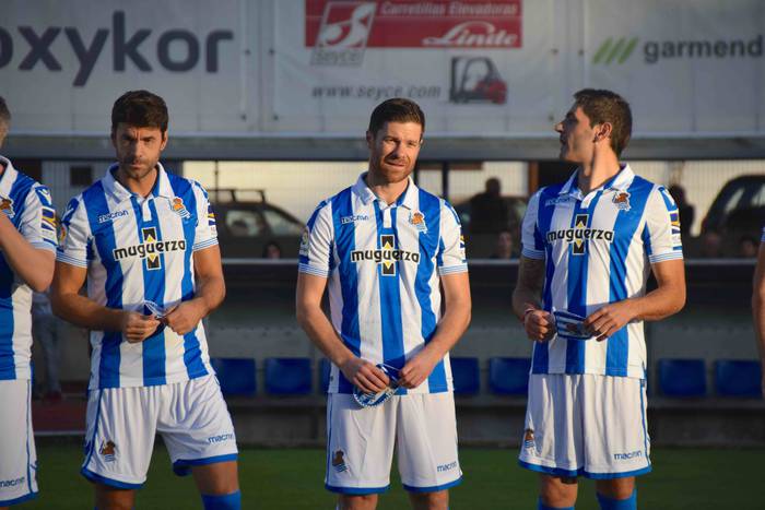 Mikel Alonso agur omenaldia tolosa berazubi 32 1544294512305