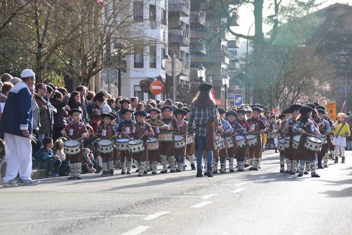 Danbor hotsak, txikienen esk 9 1551547483722