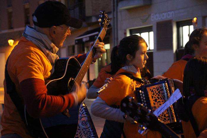 Xexili Eguna Loatzo musika e 17 1511373208501