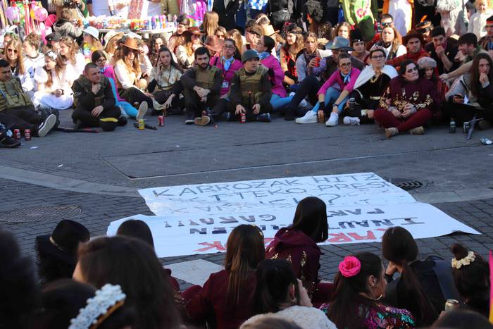 Karrozek planto egin dute 11 1582483499691