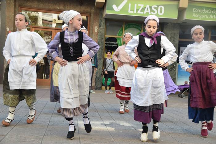 Dantzari Txiki eguna, Tolosa 50 1491651355148