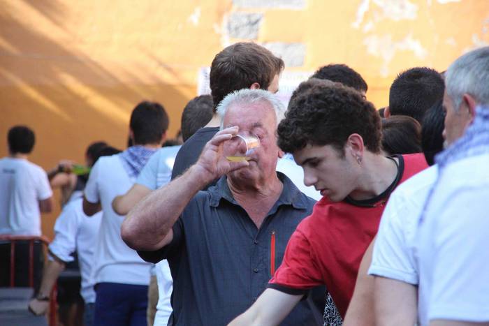 Bero sargoria, sagardoz bust 28 1532981718429