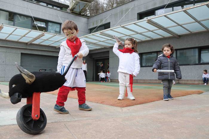 Inauteriak 22, eskolak 38 1645963564778