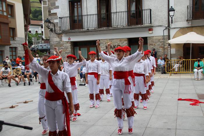 Berastegi san joan dantzak 2 14 1628618932728