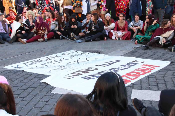 Karrozek planto egin dute 25 1582483509434