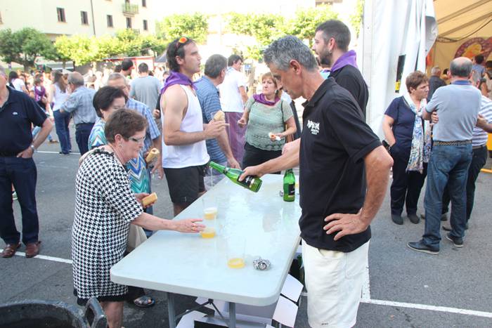 Anoeta jaiak gazte kalejira  54 1497723357709