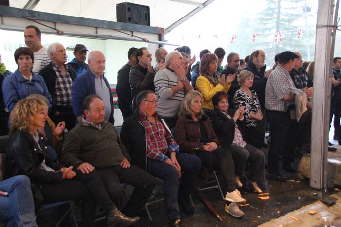 Erakustaldia, amaiera borobi 75 1506885580596