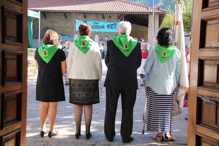 Giro beroa, festetako egun handian 37 1475154561905