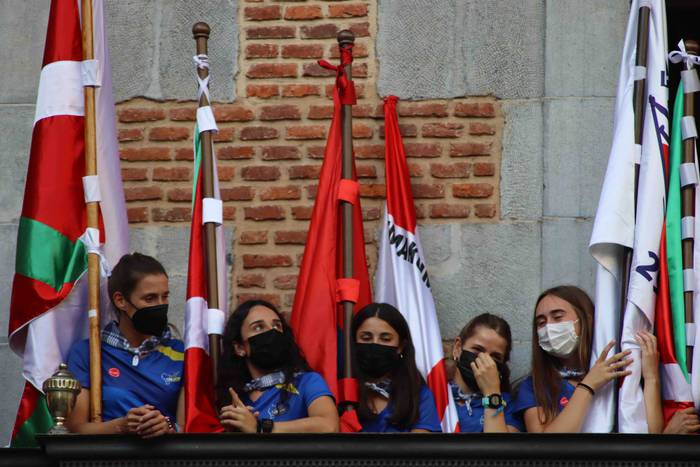 Tolosa urdinez jantzi da 28 1632073500845