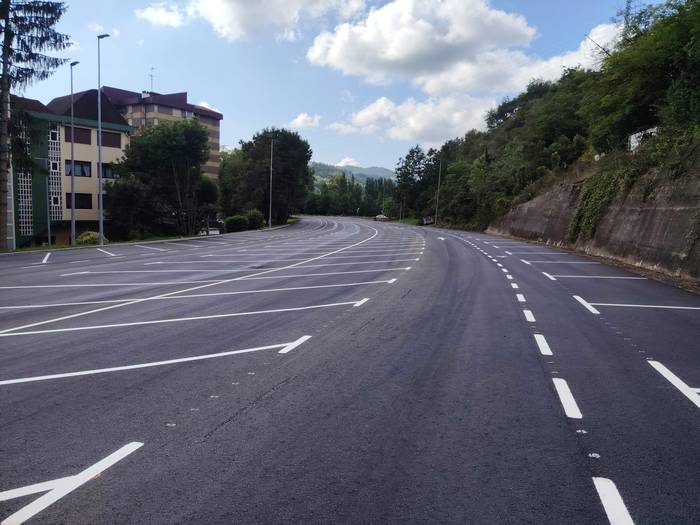 Txermingo aparkalekua gaur arratsaldean irekiko da, eraberritze lan handienak amaituta