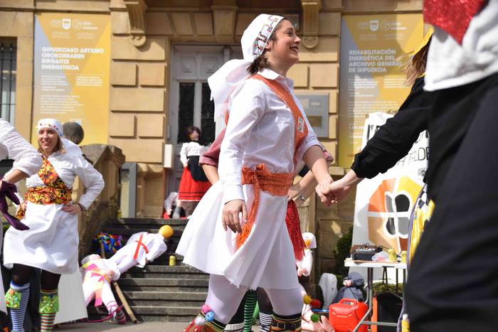 Zaldunita 2019. Karrozak eta 81 1551627260174