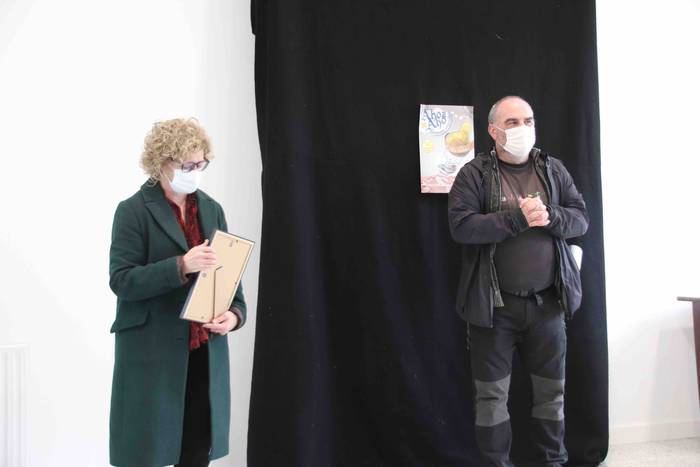 Ahoz Aho Jaialdiko sari bana 15 1615651471998