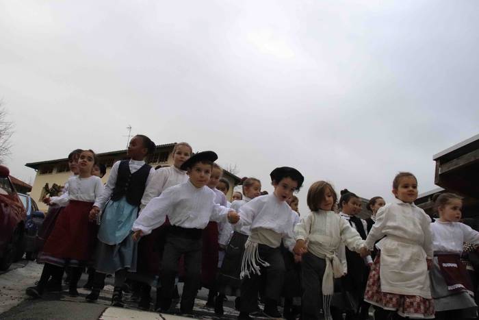 Dantzari Txiki Eguna Zizurki 49 1575117861926