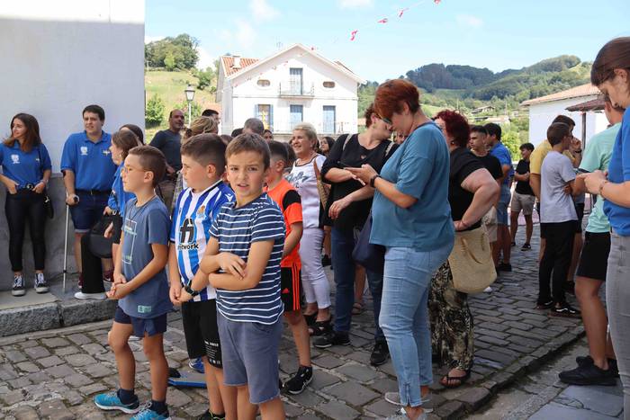 Eztanda egin du jaiak Bidani 6 1661267321165