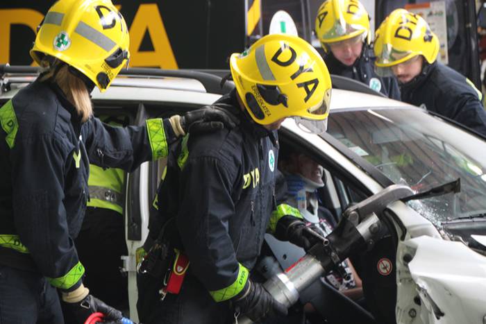 Erreskate lanetan aritu dira 25 1501937619008