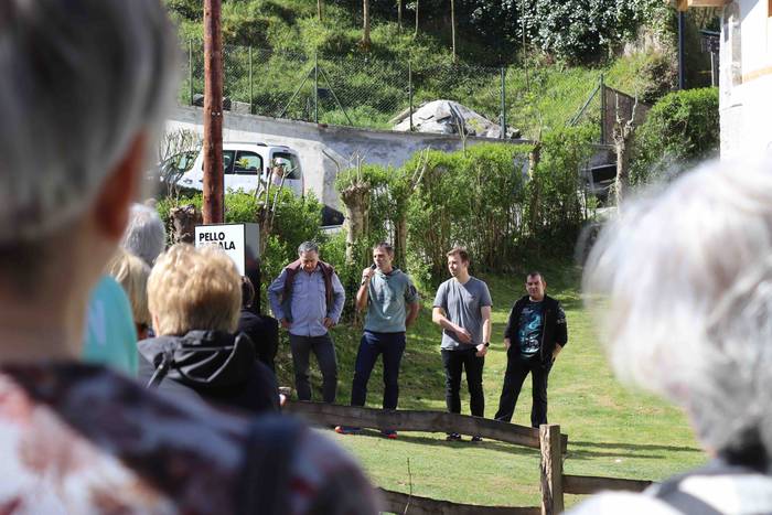 Pello Zabala gunearen ateak  12 1649589520988