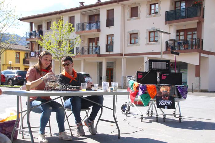 Gazte izateak ez duelako adi 39 1523733478083