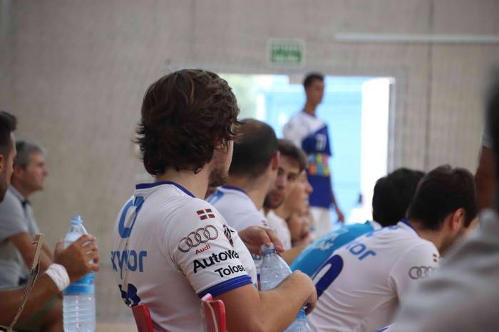 Tolosa CF eskubaloia prest d 21 1535892086093